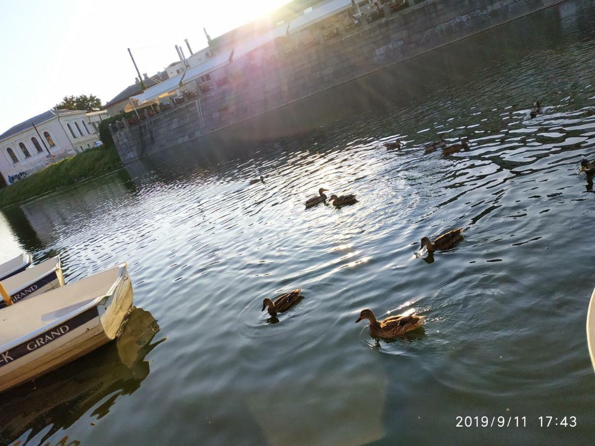 Apartments At Kontorska 10 ハルキウ エクステリア 写真